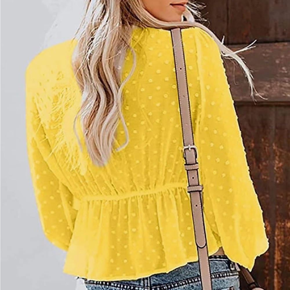 Chiffon blouse - Picture 2 of 3